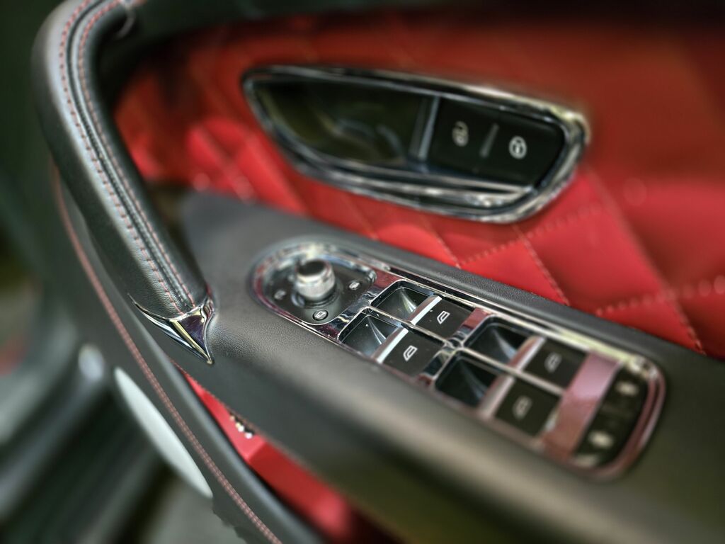 Bentley Bentayga W12 #30