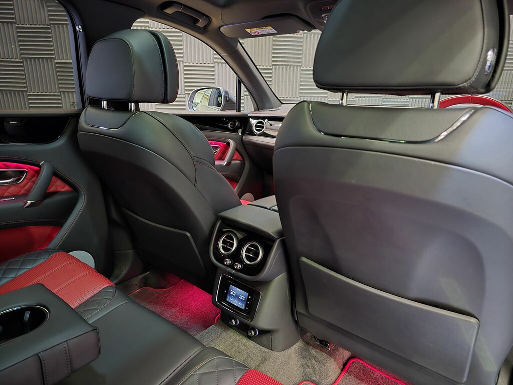 Bentley Bentayga W12 #22