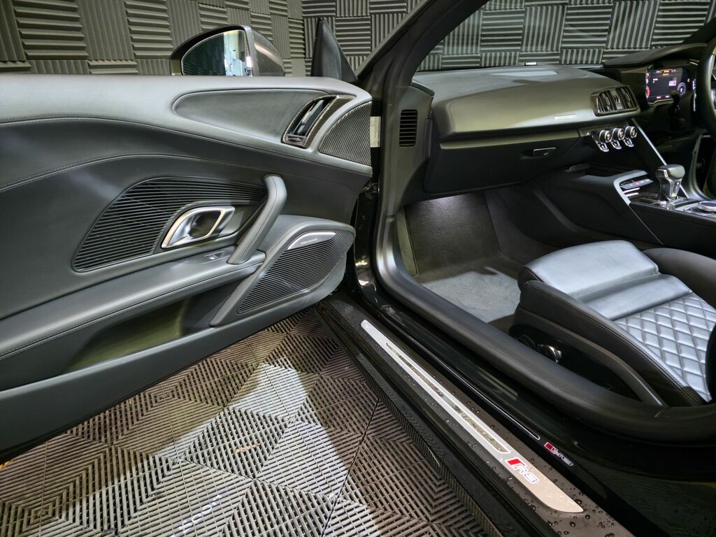 Audi R8 V10 Plus Quattro Grey #11