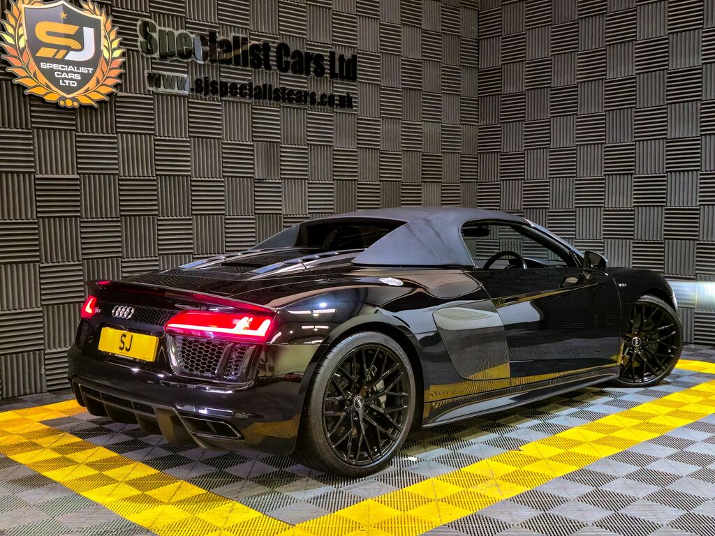 Audi R8 V10 Plus Quattro Grey #25
