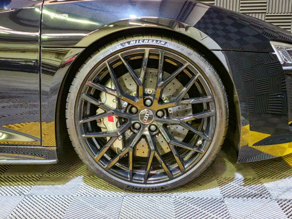 Audi R8 V10 Plus Quattro Grey #31