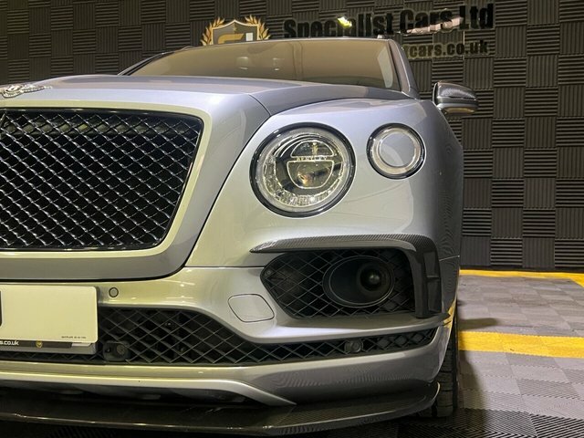 Bentley Bentayga 4.0 V8 First Edition Blue #21