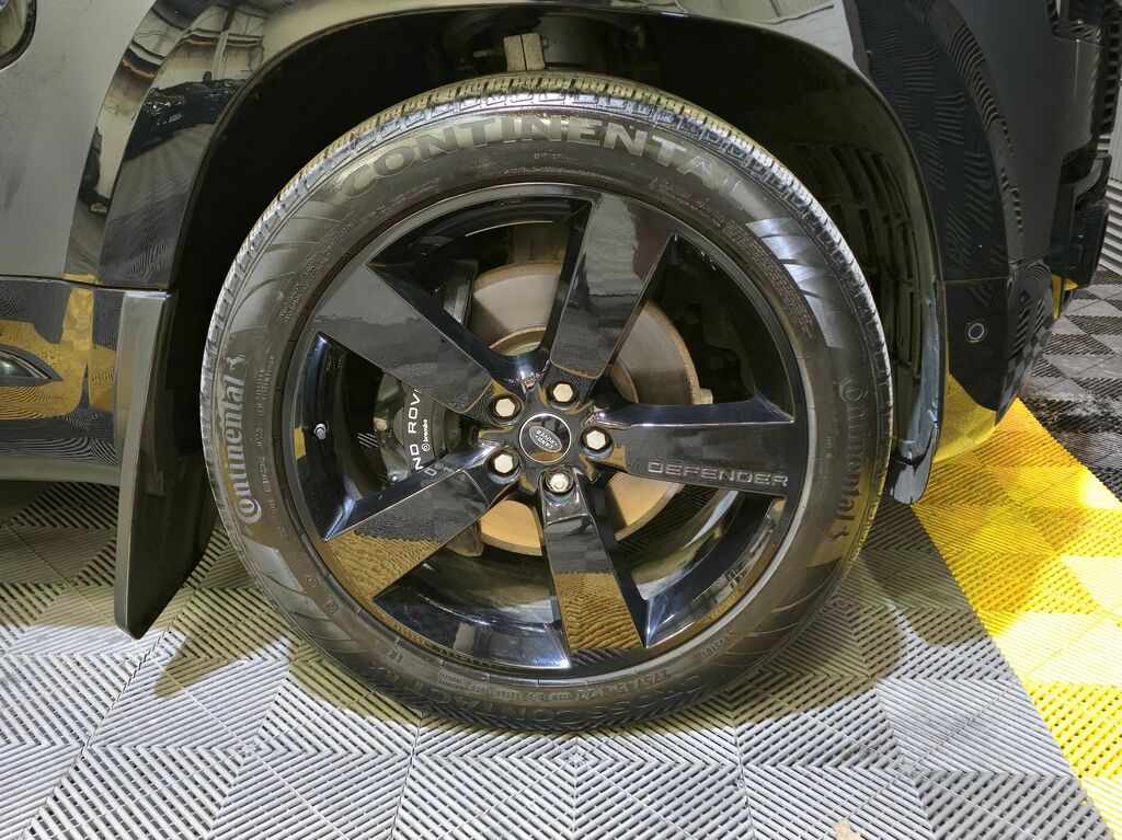 Land Rover Defender 90 X-dynamic Se Black #36