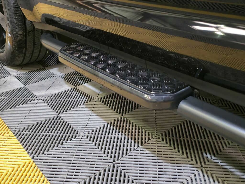 Land Rover Defender 90 X-dynamic Se Black #33