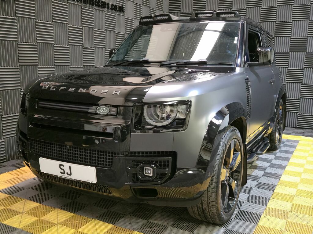 Land Rover Defender 90 X-dynamic Se Black #8