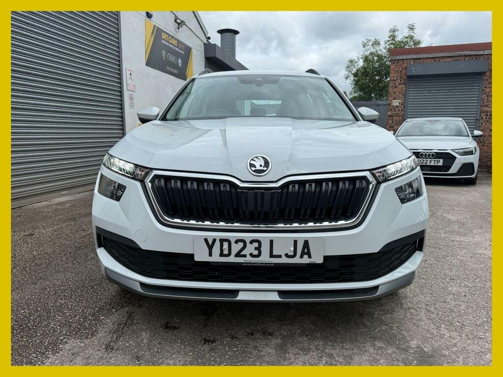 Skoda Kamiq Suv 1.0 Tsi Se Euro 6 Ss 202323 YD23LJA White #2