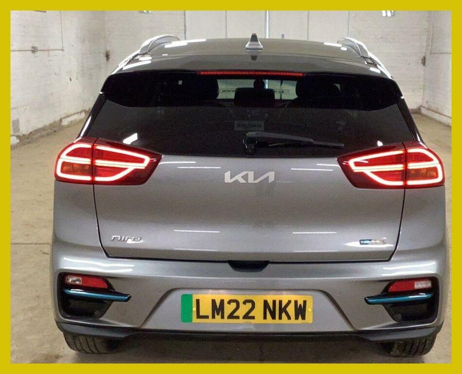 Kia e-Niro Suv 64Kwh 2 202222 Grey #5