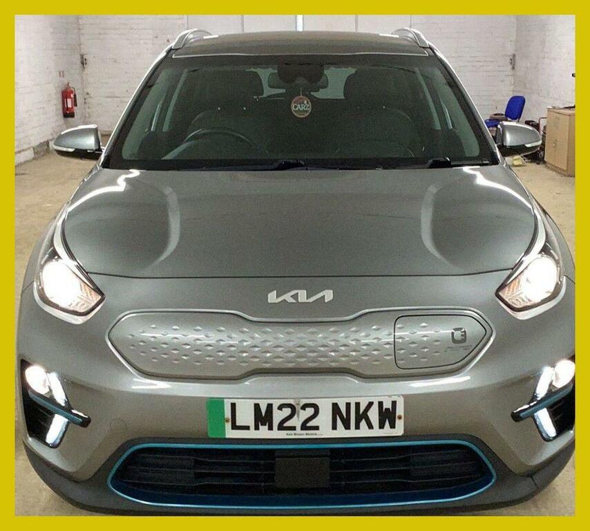 Kia e-Niro Suv 64Kwh 2 202222 Grey #2
