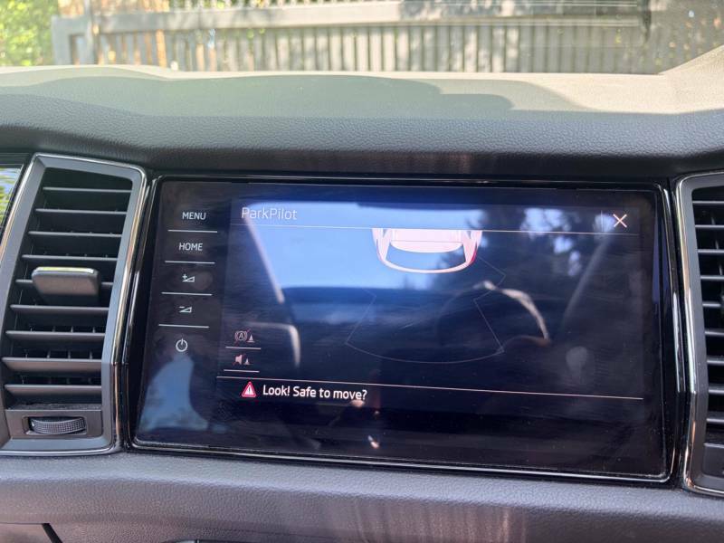 Skoda Kodiaq Se White #21