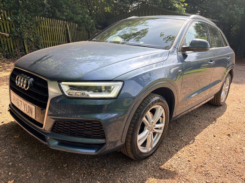 Audi Q3 1.4T Fsi S Line Edition Black #22