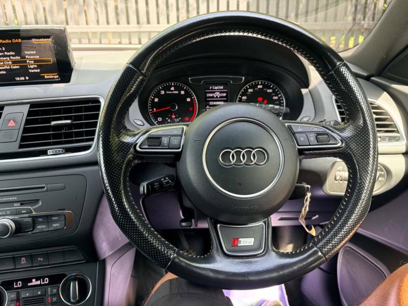Audi Q3 1.4T Fsi S Line Edition Black #7
