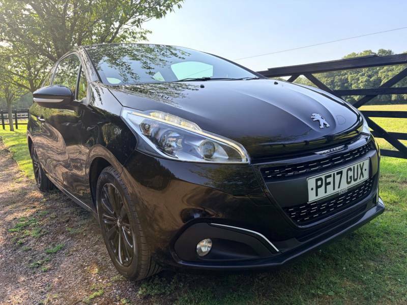 Peugeot 208 1.2 Puretech Black Edition Euro 6 Black #5