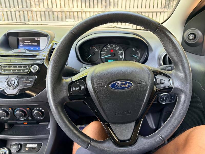 Ford KA 1.2 Zetec Black Edition Euro 6 Ss Black #20