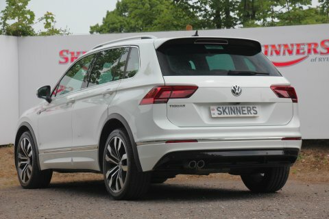 Volkswagen Tiguan R-line Tech Tdi WN69XPK White #4