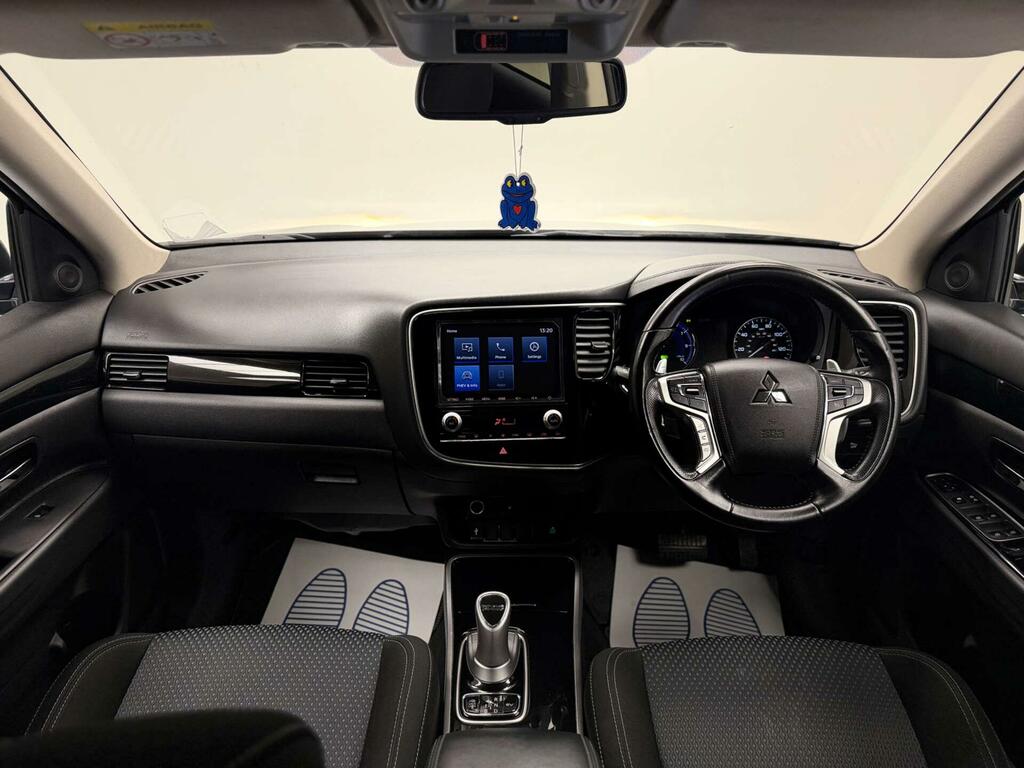 Mitsubishi Outlander Suv SG20OEX Black #3