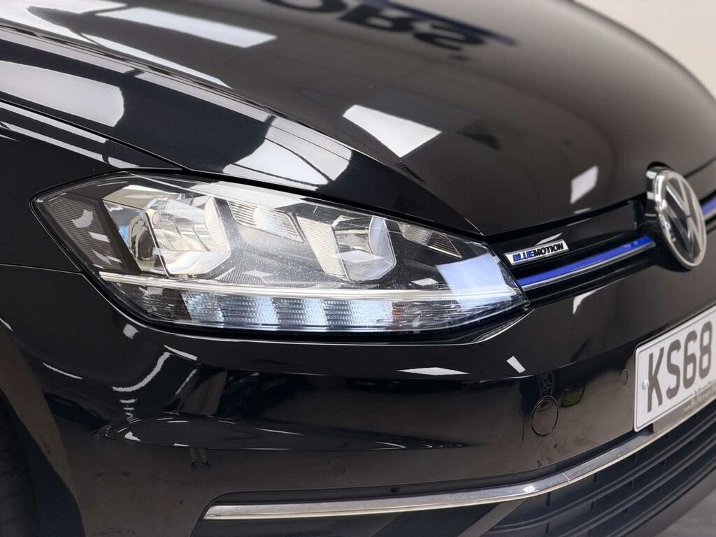 Volkswagen Golf Hatchback KS68AON Black #6