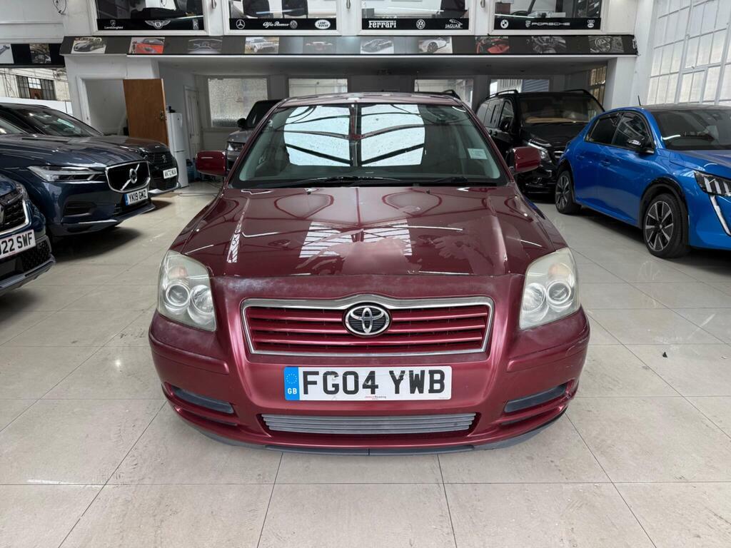 Toyota Avensis  Red #3