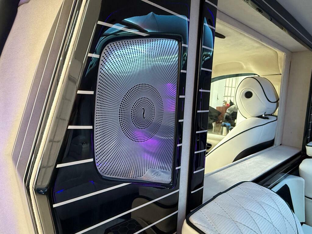 Mercedes-Benz Vito Mpv White #41