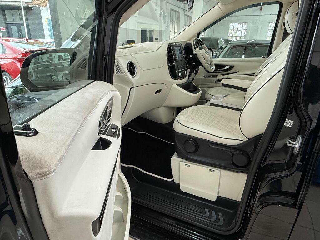 Mercedes-Benz Vito Mpv White #23