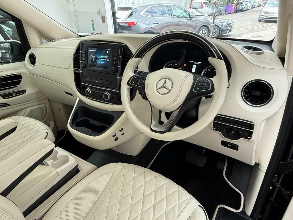 Mercedes-Benz Vito Mpv White #13
