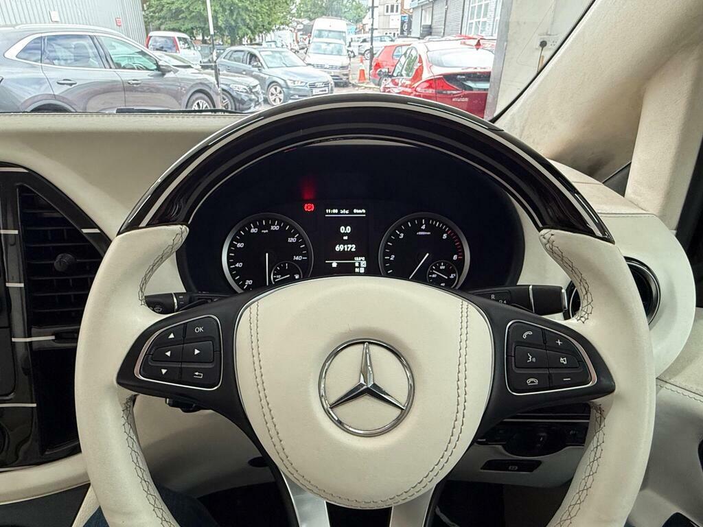 Mercedes-Benz Vito Mpv White #52