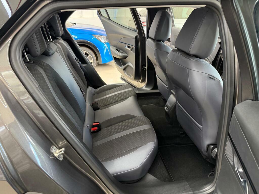 Peugeot 2008 Puretech Ss Allure Grey #40