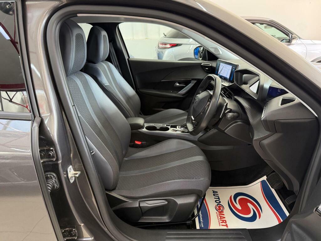 Peugeot 2008 Puretech Ss Allure Grey #16