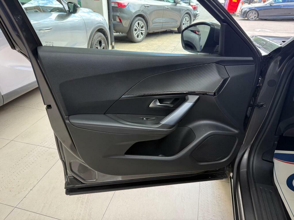 Peugeot 2008 Puretech Ss Allure Grey #35
