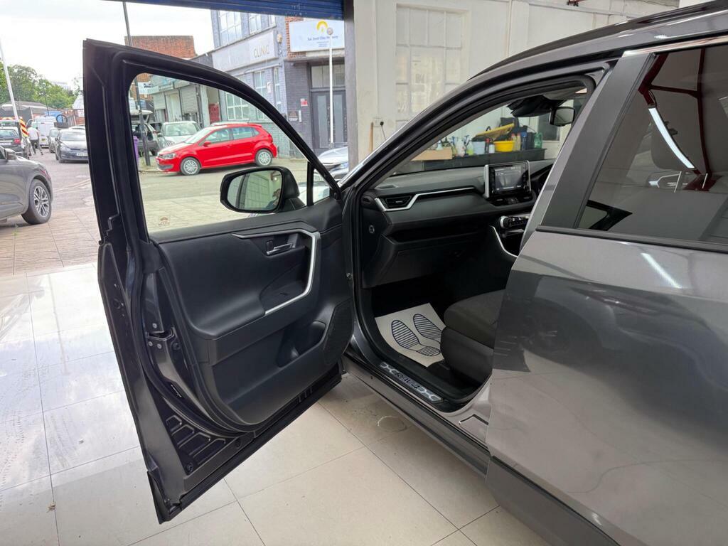 Toyota Rav 4 Design Black #35