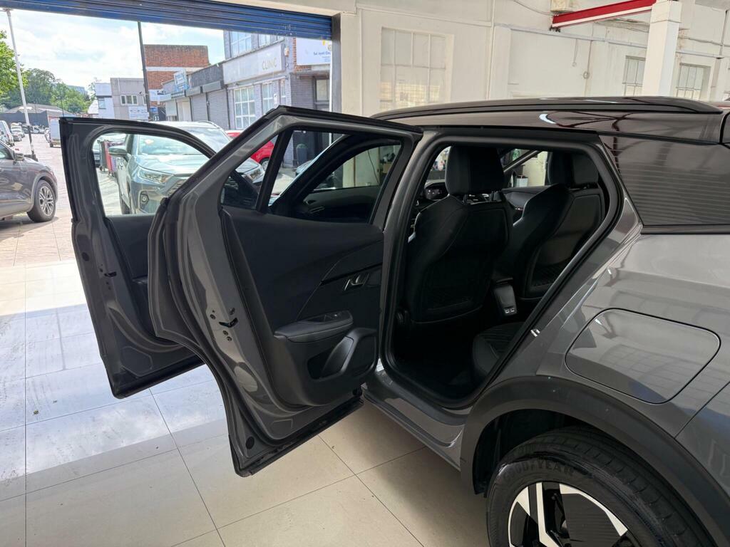 Peugeot 2008 1.2 Puretech Allure Grey #46
