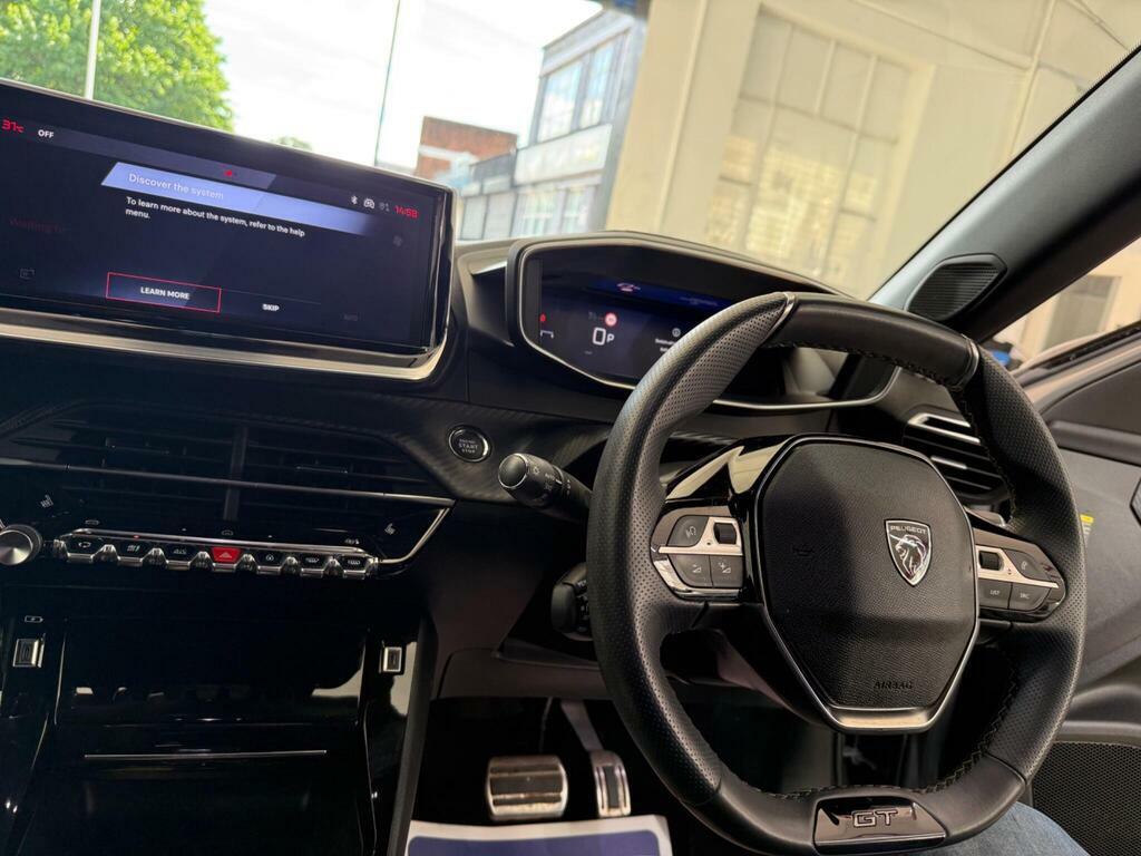 Peugeot 2008 1.2 Puretech Allure Grey #22