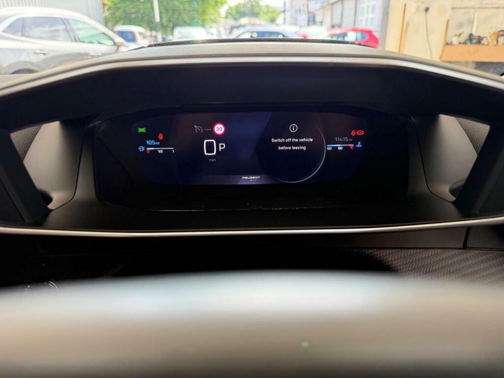 Peugeot 2008 1.2 Puretech Allure Grey #23