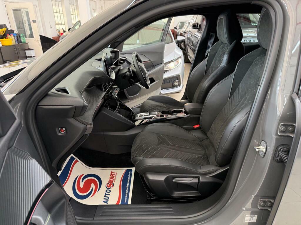 Peugeot 2008 1.2 Puretech Allure Grey #42