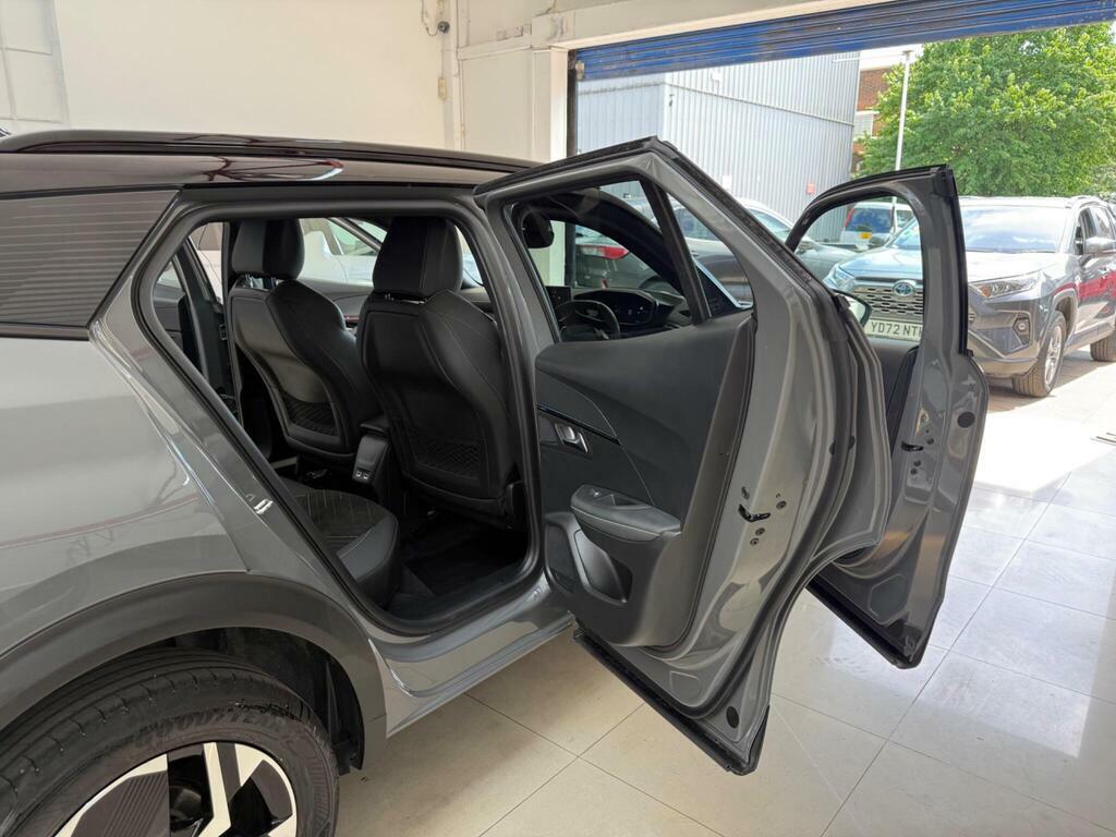 Peugeot 2008 1.2 Puretech Allure Grey #43