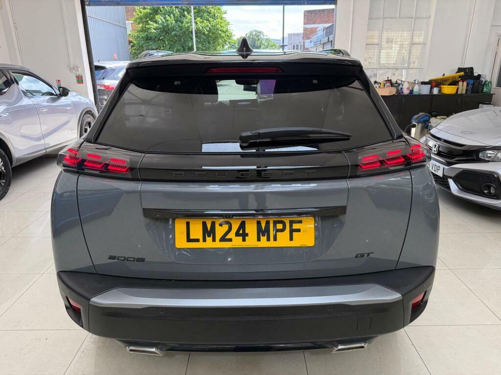Peugeot 2008 1.2 Puretech Allure Grey #10
