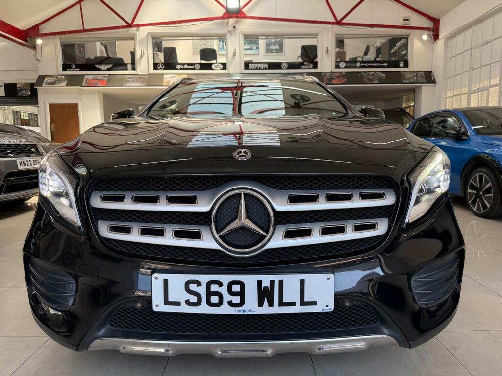 Mercedes-Benz GLA Class 1.6 Gla180 Amg Line Edition 7G-dct Euro 6 S S Black #3