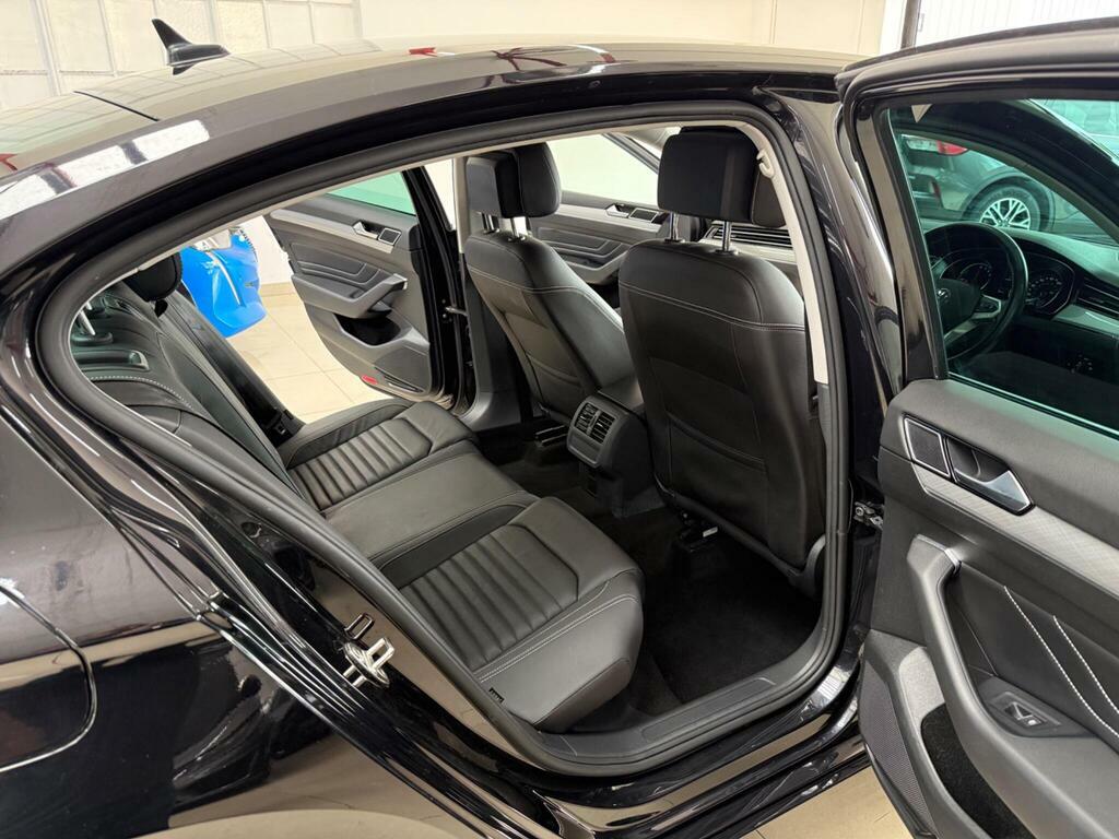 Volkswagen Passat Se Nav Black #41