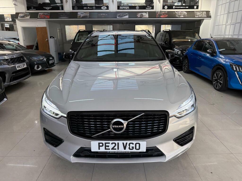 Volvo XC60 2.0H T8 Twin Engine Recharge 11.6Kwh R-design Pro Silver #4