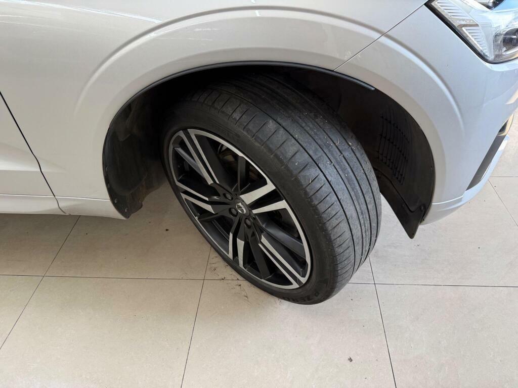 Volvo XC60 R Design White #56