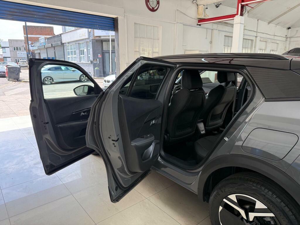 Peugeot 2008 1.2 Puretech Active Euro 6 Ss Black #46