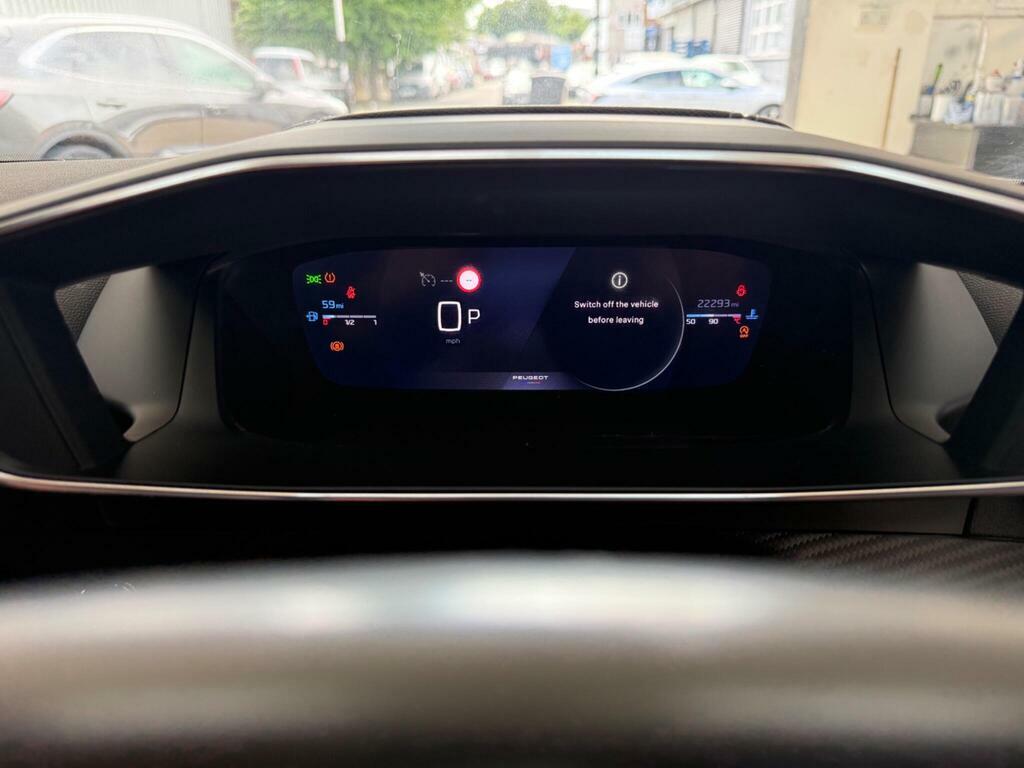 Peugeot 2008 1.2 Puretech Active Euro 6 Ss Black #22