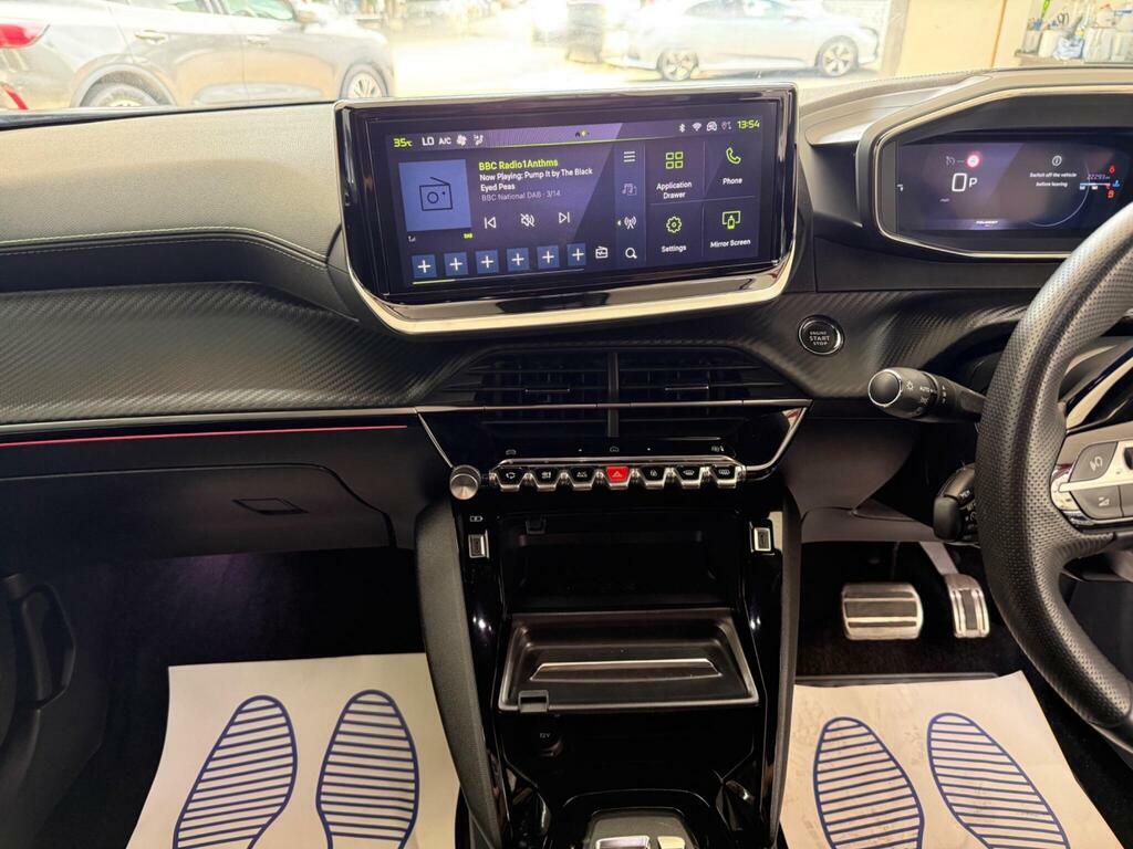 Peugeot 2008 1.2 Puretech Active Euro 6 Ss Black #28