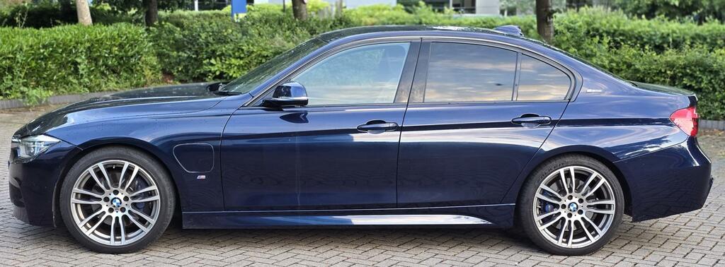 BMW 3 Series 2.0 330E 7.6Kwh M Sport Saloon Plug-in ML66JZN Blue #4
