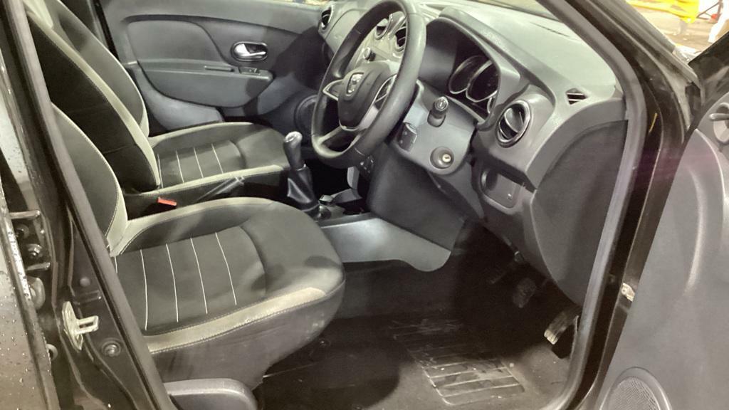 Dacia Sandero Stepway 0.9 Tce Ambiance Hatchback Euro Black #6