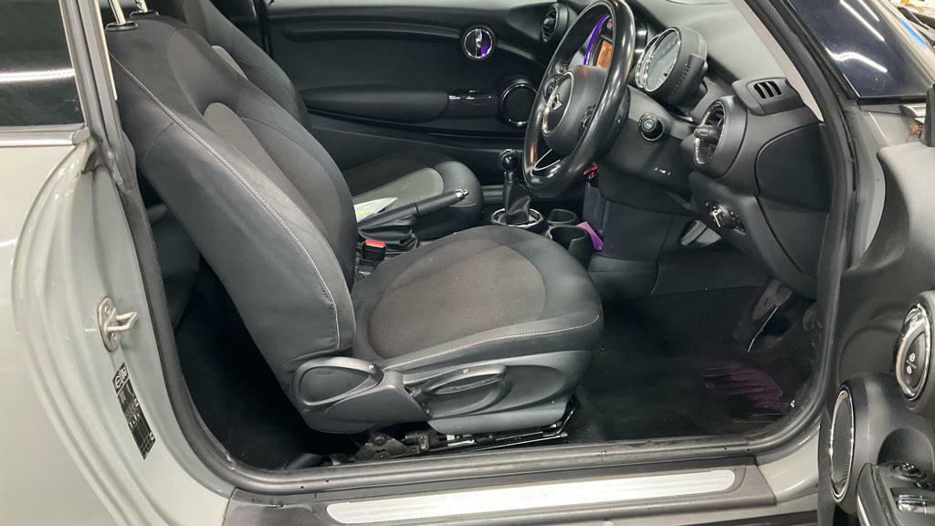 Mini Hatch 1.5 One D Hatchback Euro 6 S S FG64DYV Grey #5