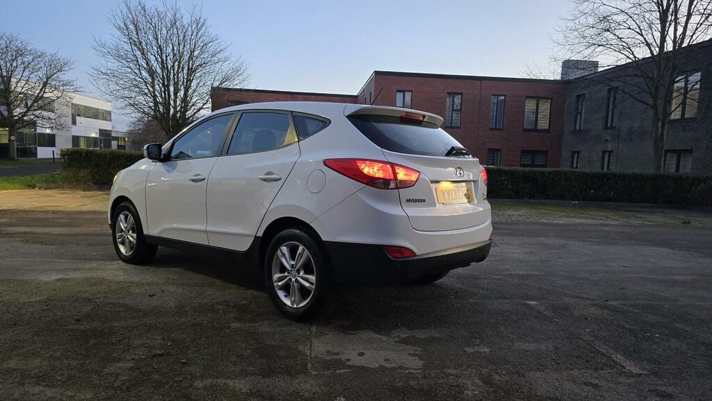 Hyundai Ix35 1.7 Crdi Style Suv Euro 5 S S White #5