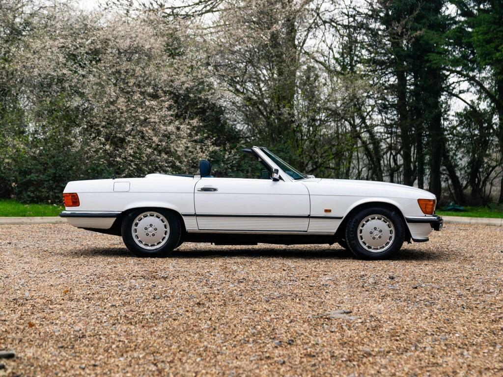 Mercedes-Benz SL Class 4.2 2dr Red #12