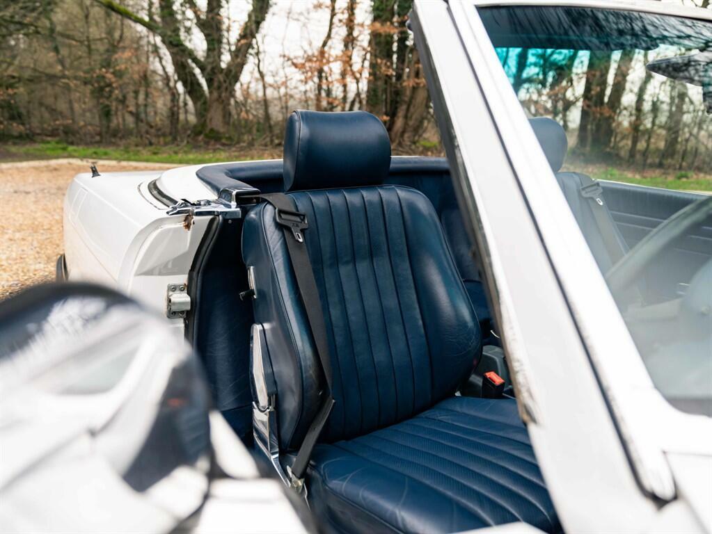 Mercedes-Benz SL Class 4.2 2dr Red #19