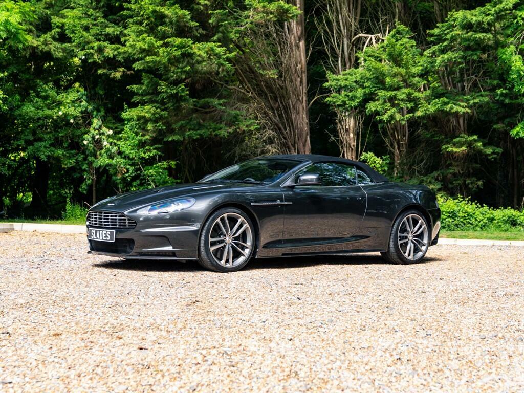Aston Martin DBS V12 White #7