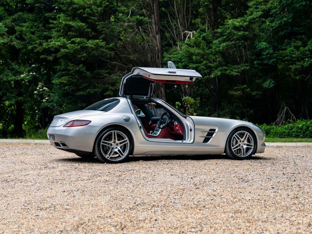 Mercedes-Benz SLS Gullwing Coupe Silver #17